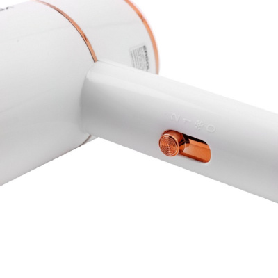 Ergolux ELX-HD11-C01 белый
